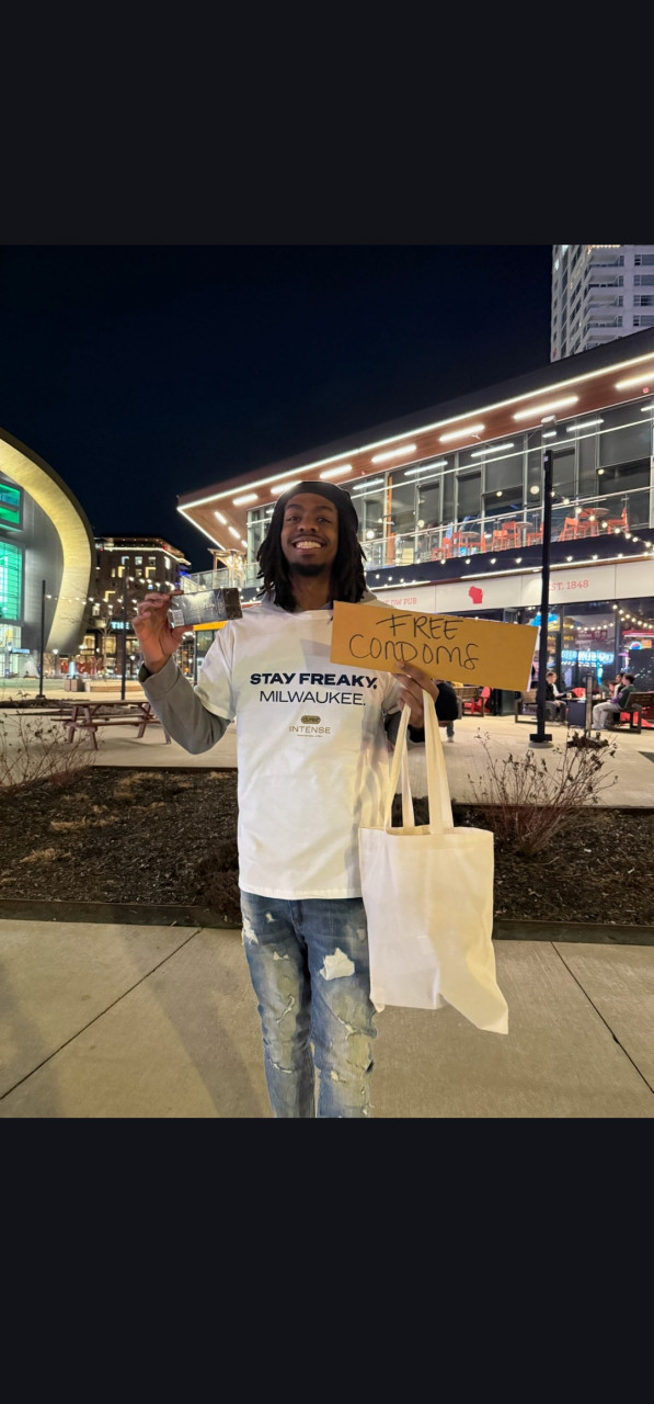 Durex Milwaukee Street Team Activation street team activation, photo 1 of 5