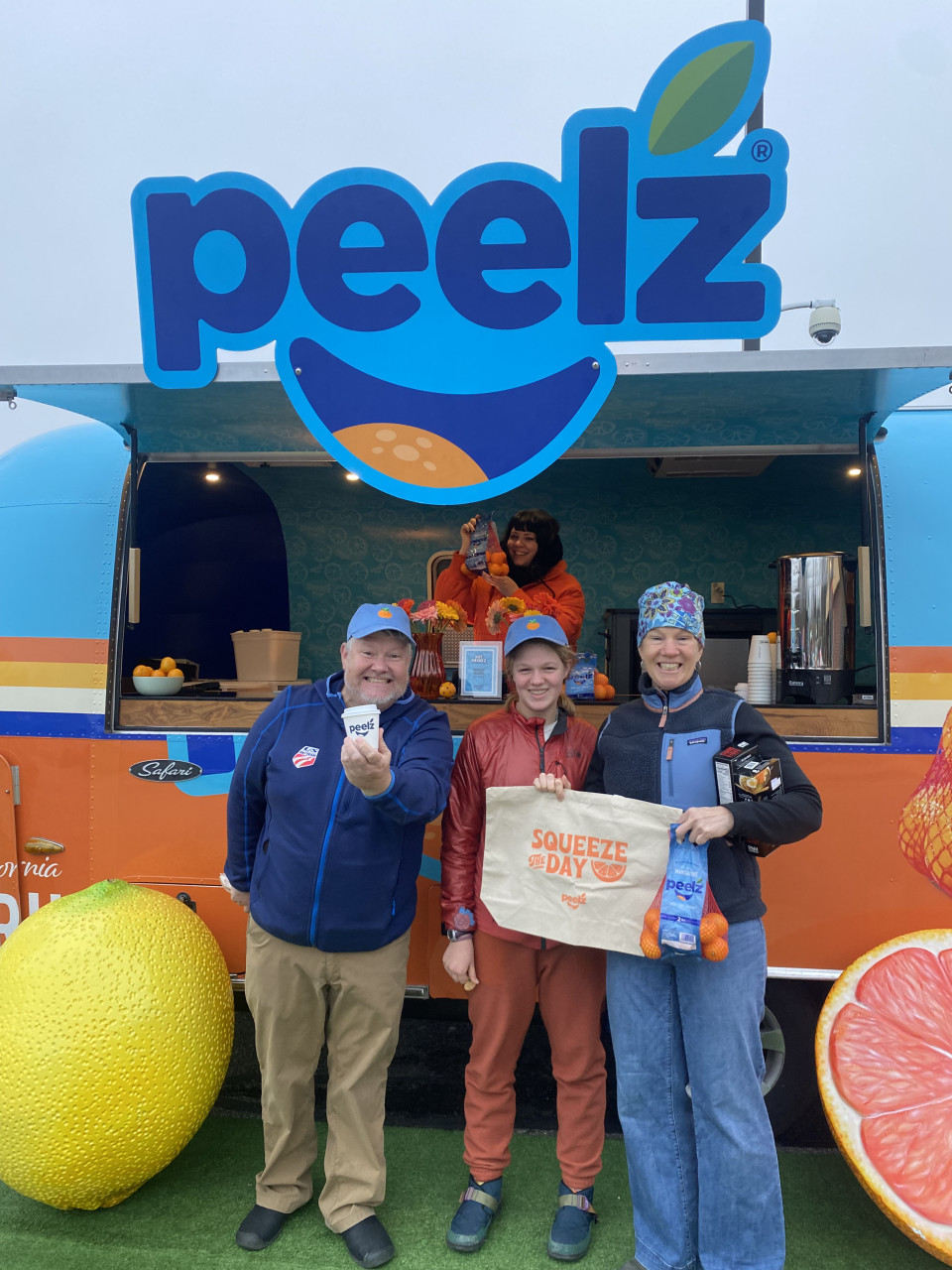 Peelz California Mandarins - National Grocery Road Tour street team activation, photo 4 of 6
